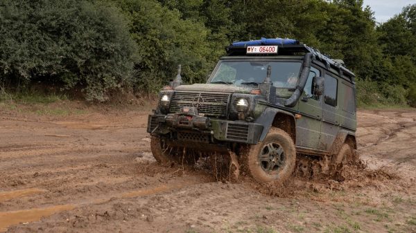 1.744 zusätzliche Wolf 2 darf die Bundeswehr bei Mercedes Benz bestellen – das beschloss heute der Haushaltsausschuss als eines von 11 neuen Beschaffungsvorhaben.