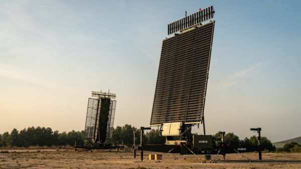 Modernisierung: Das Lanza LRR Radar von Indra.