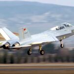 Der türkische Kampfjet KAAN hebt ab.