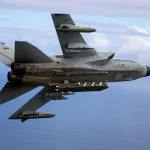 Der Taurus KEPD-350 an einem Tornado. Während der aktuelle Taurus bisher nur im Tornado integriert ist werden die neuen Taurus NEO für den Eurofighter ausgelegt, da der Tornado 2030 das Nutzungsende erreicht.