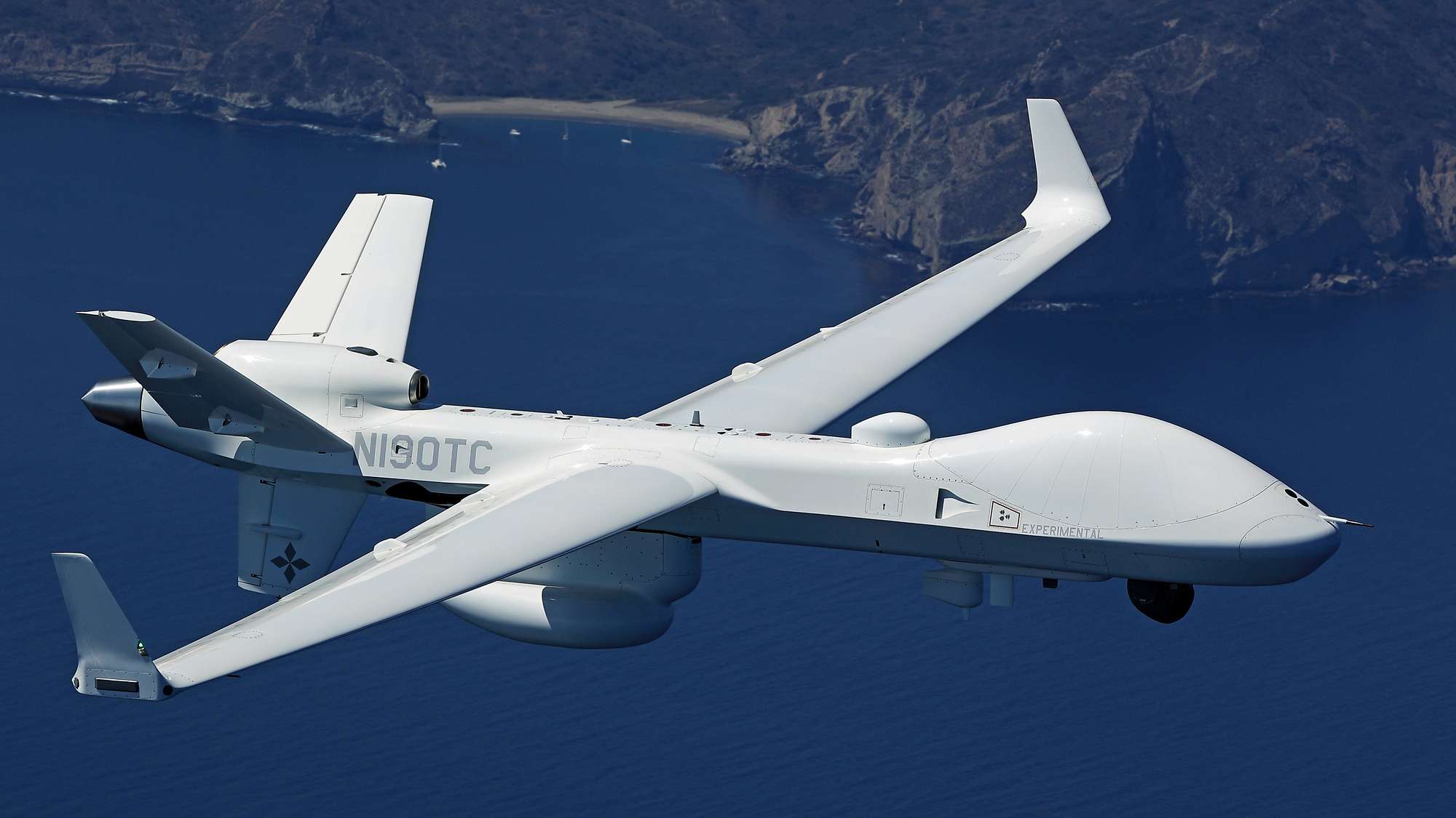 Unbemannte Systeme für Marineflieger: Der Marine fehlt die Schlagkraft: Die MQ-9B SeaGuardian von General Atomics Aeronautical.