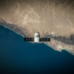 Um sich im Orbit aktiv zu bewegen, werden orbitale Antriebstechnologien benötigt. Das Raumschiff Dragon von SpaceX ist hier nur eines von vielen Beispielen, die im Orbit unterwegs sind.
