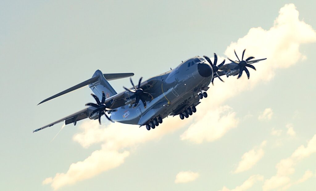 Kasachstan bestellte insgesamt zwei A400M, um mit diesen Flugzeugen seine militärischen Lufttransportkapazitäten zu erhalten.