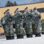 Die Wehrdienstkommission empfiehlt einen längeren Wehrdienst für Österreich.